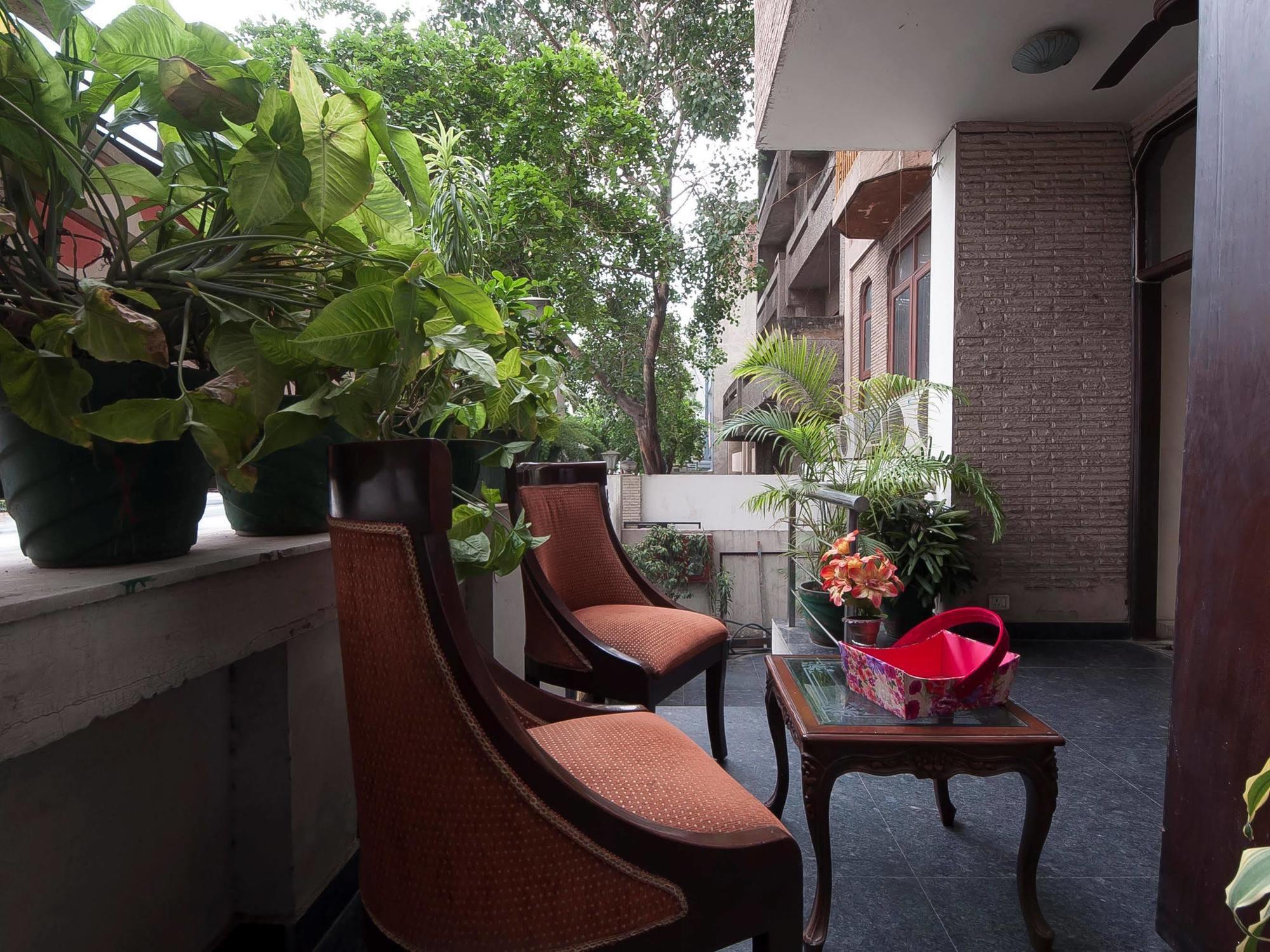 Hermitage By The Cosy Hotels Near Lotus Temple New Delhi Exterior photo