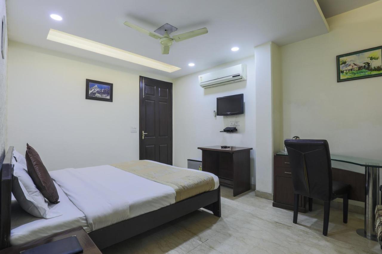 Hermitage By The Cosy Hotels Near Lotus Temple New Delhi Exterior photo